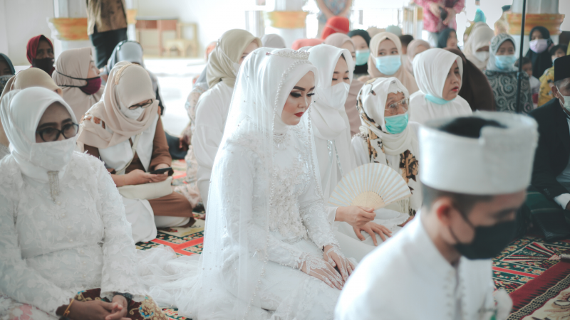 Mempelai Wanita Tidak Dihadirkan Saat Ijab Kabul, Apakah Pernikahan Sah?
